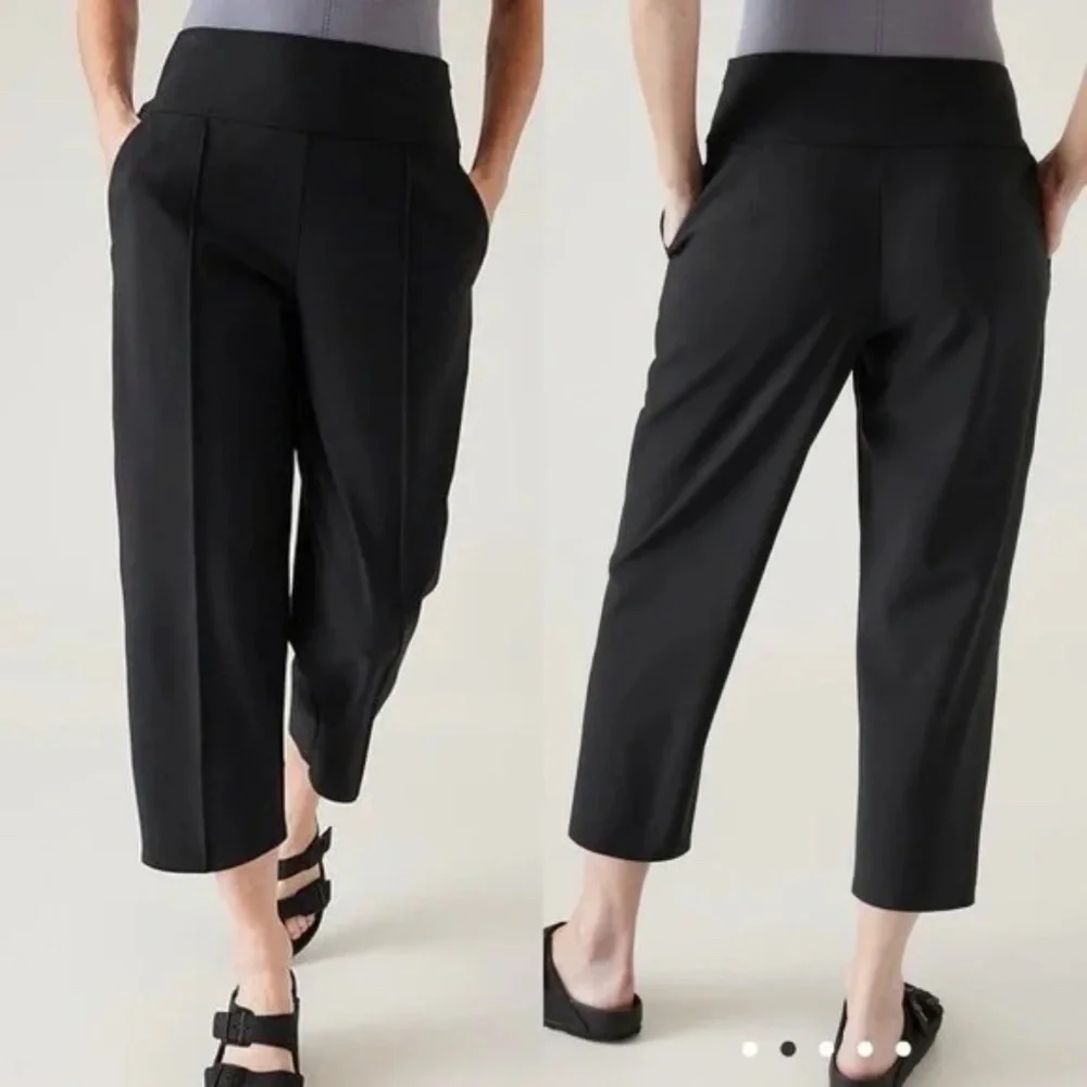 Athleta Stellar Wide Leg Women's Crop Pants, Black, Size 14, Lifestyle, Athletic - Picture 1 of 13